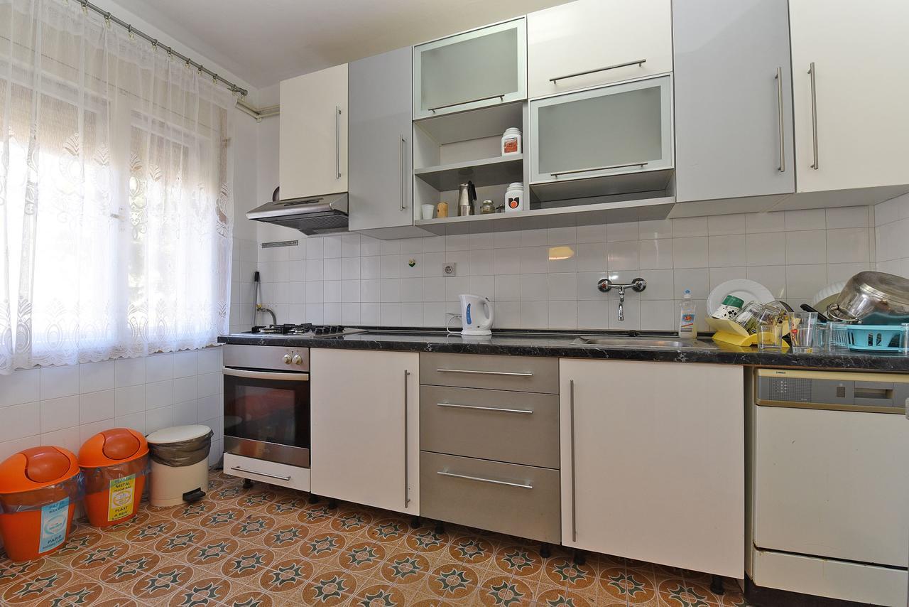 Apartments Josip 74 Pula Ngoại thất bức ảnh