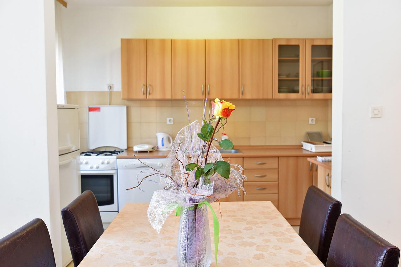 Apartments Josip 74 Pula Ngoại thất bức ảnh