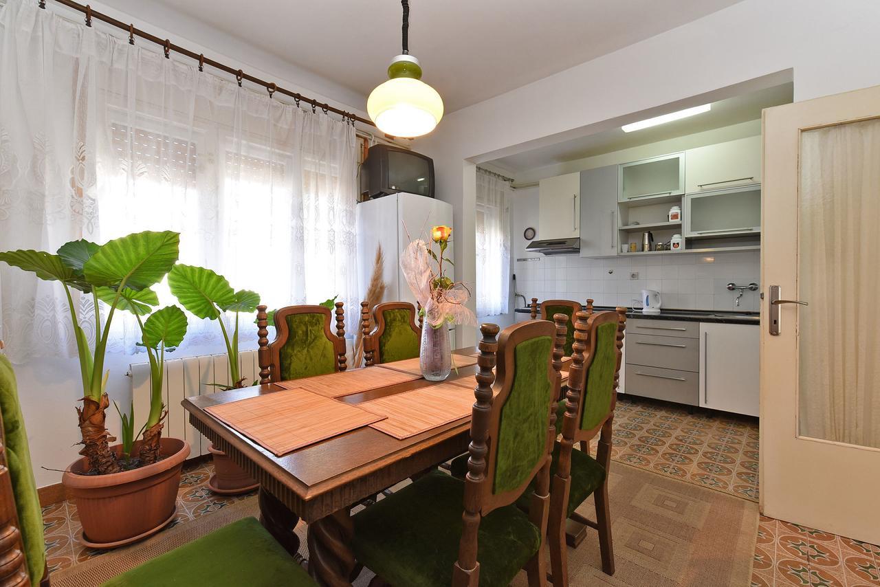 Apartments Josip 74 Pula Ngoại thất bức ảnh