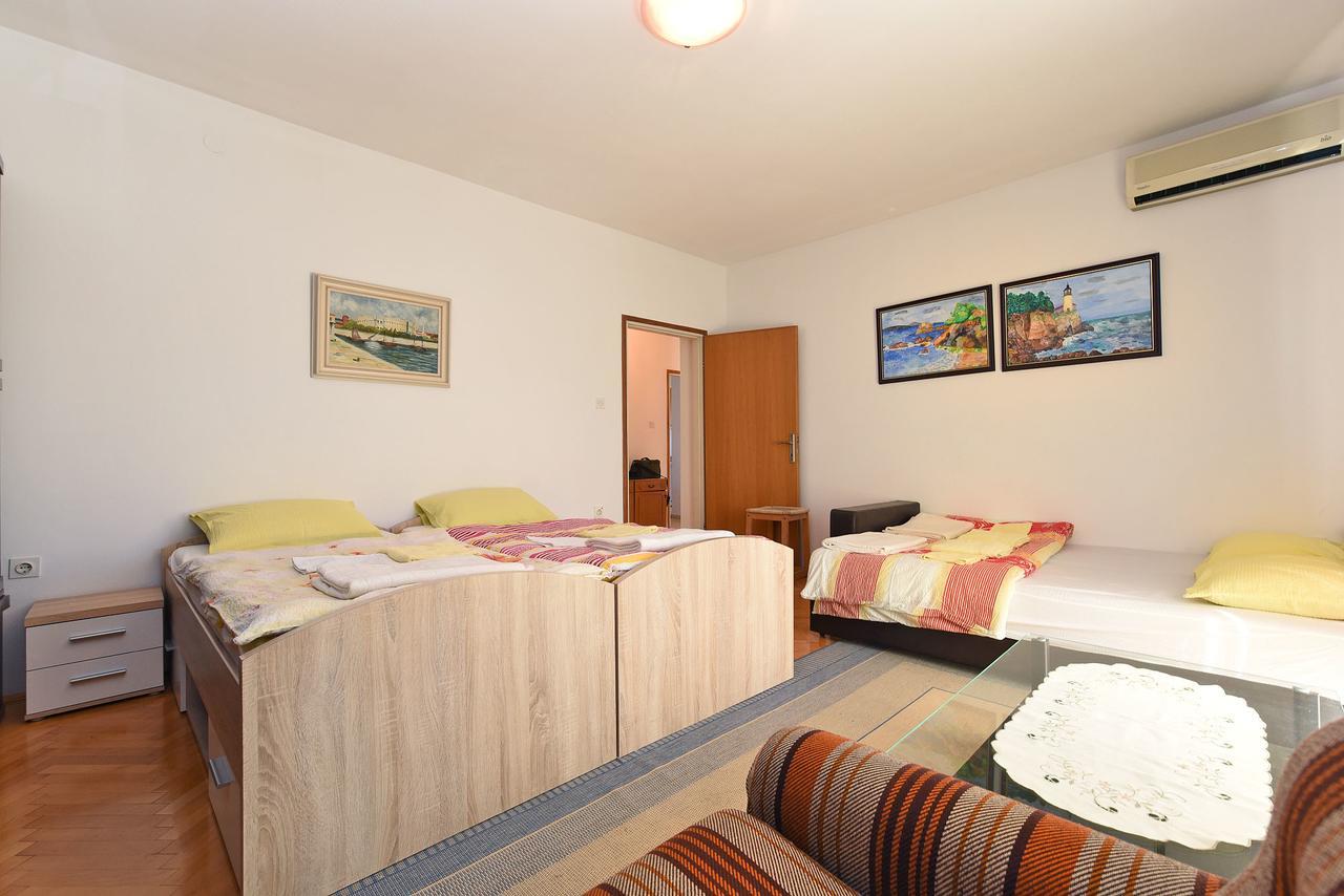 Apartments Josip 74 Pula Ngoại thất bức ảnh